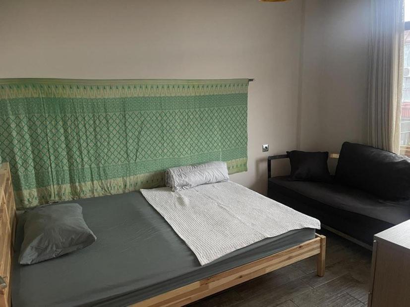 Great View Apartment Near Piazza บาทูมิ ภายนอก รูปภาพ